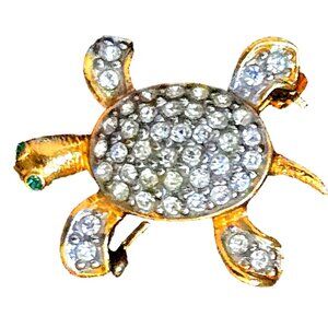 Joan Rivers Baby Sea Turtle Signed Gold Tone Rhinestone Back & Legs, Green Eyes